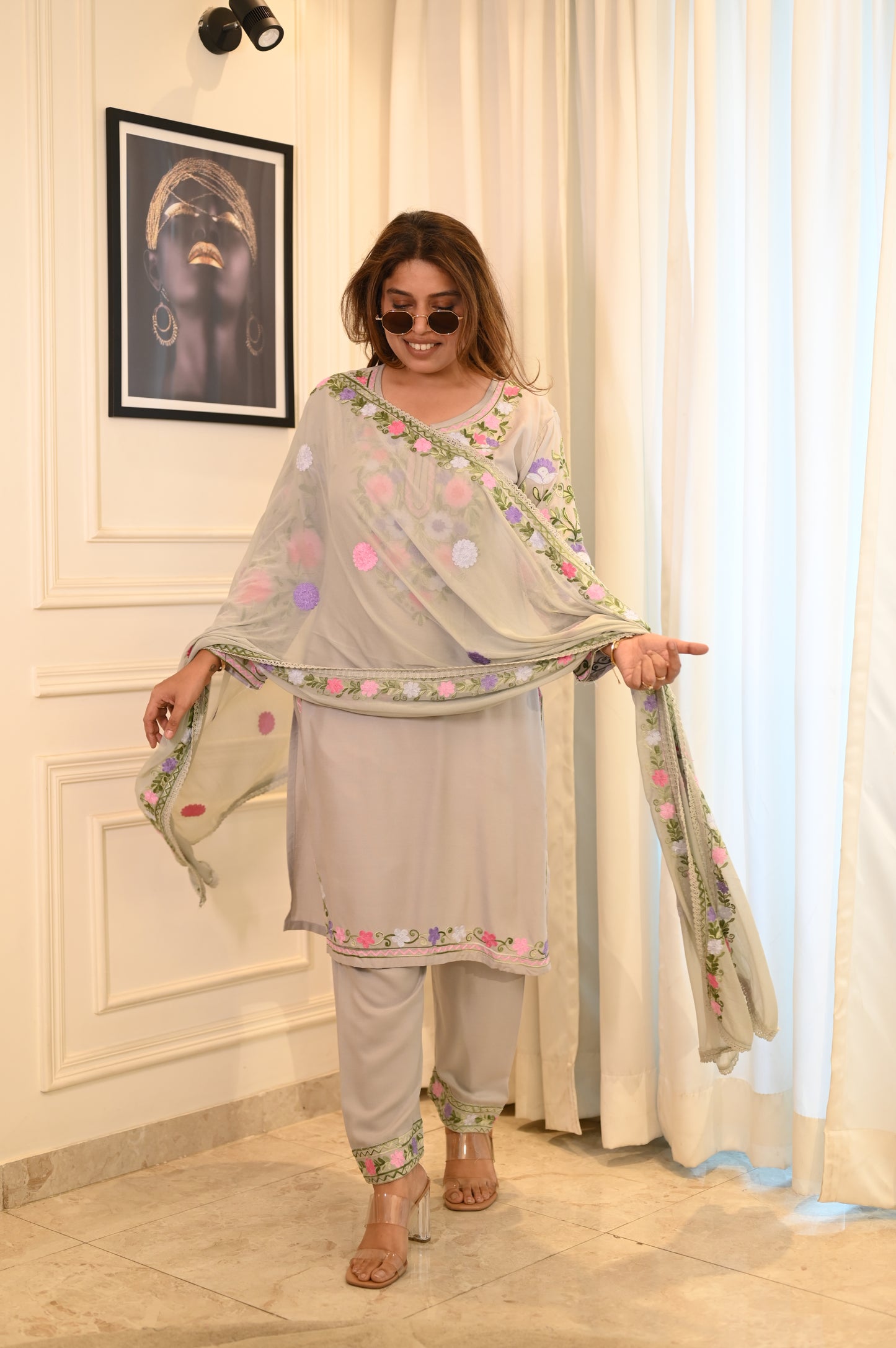 Chic Grey Floral Embroidered Suit Set – Subtle Elegance with a Touch of Tradition