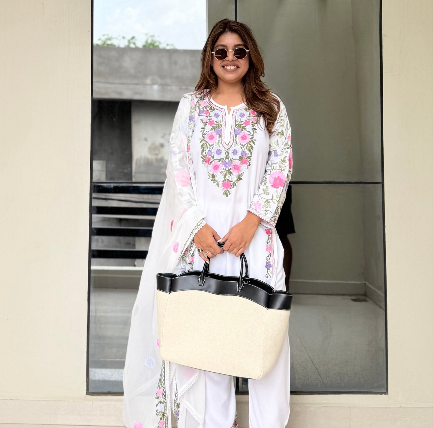 White Blossom Kashmiri Suit Set with Dupatta