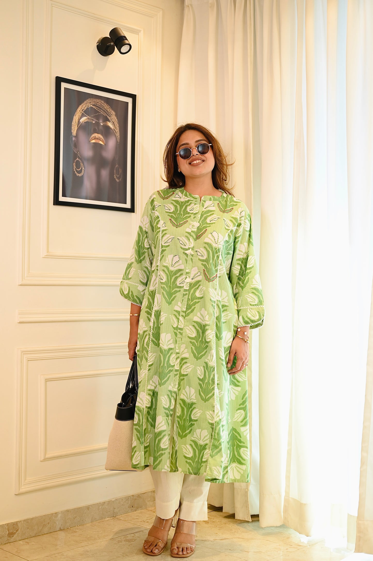 Plus Size Refreshing Green Printed Cotton Kurta Set with Lace Detailing