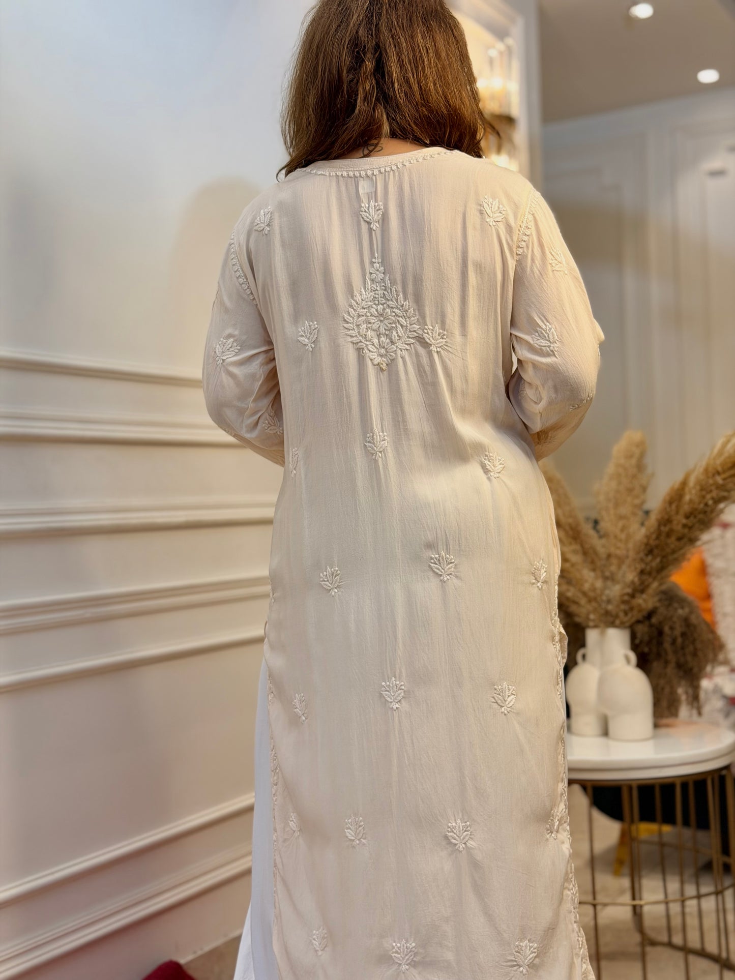 Hand Embroidered 3DChikankari Kurta | Mul Chanderi | Ivory