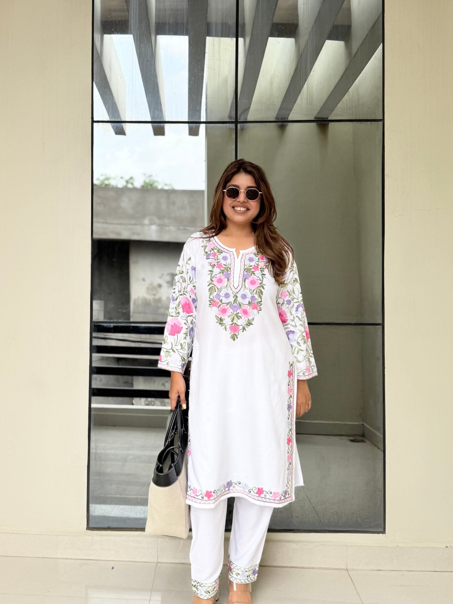 White Blossom Kashmiri Suit Set with Dupatta