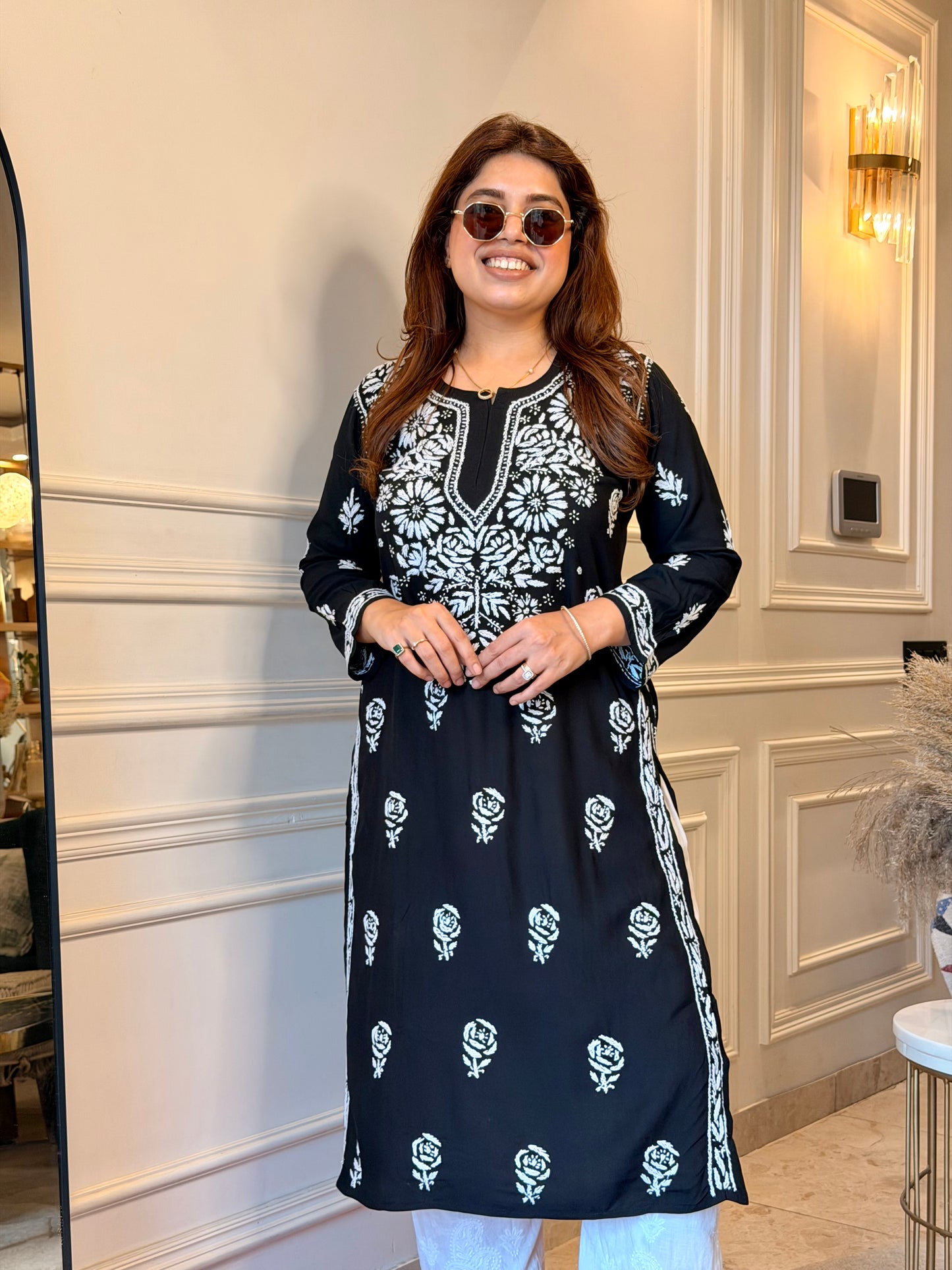 Hand Embroidered Chikankari Kurta | Modal | Black