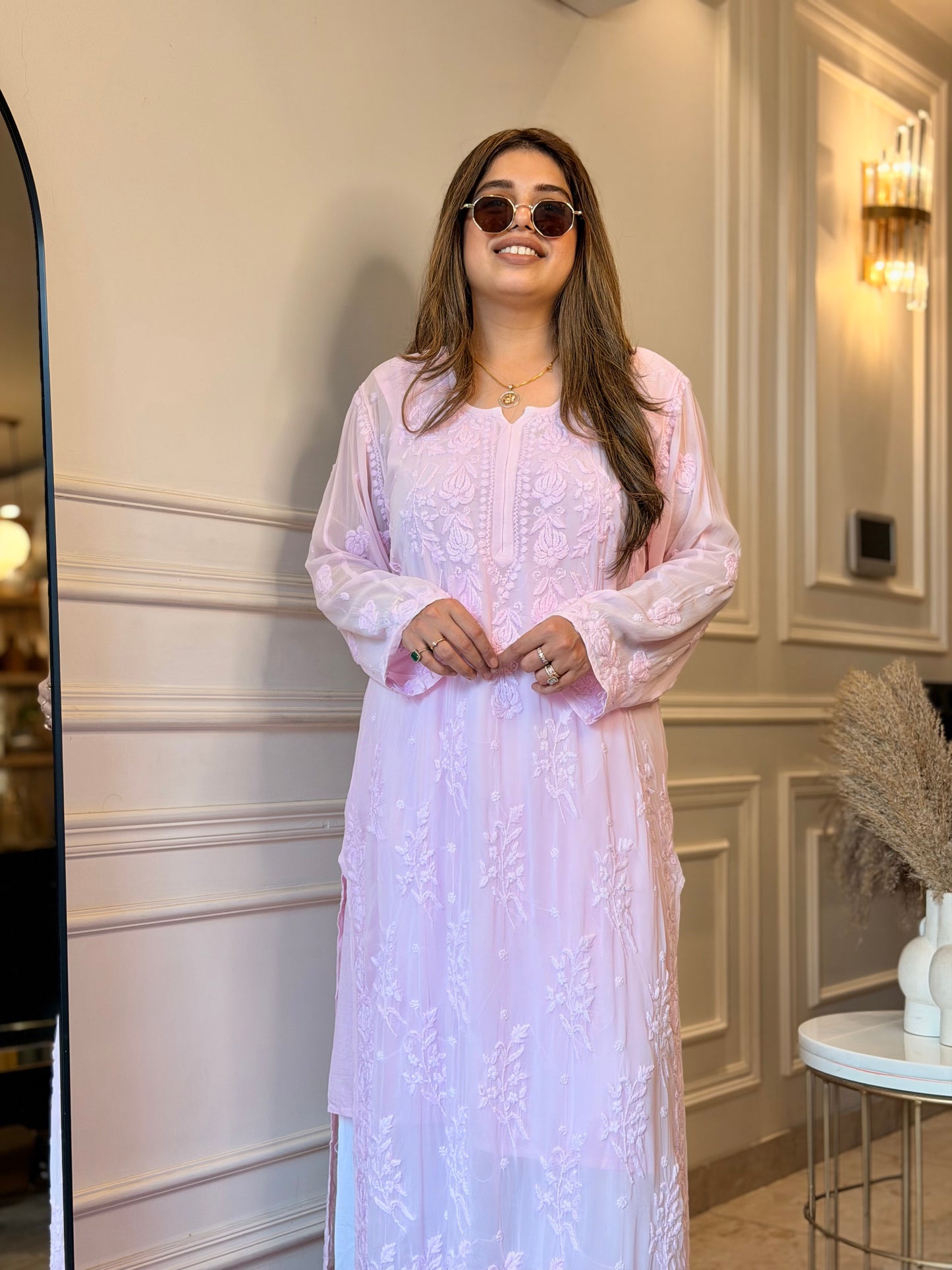 Hand Embroidered 3DChikankari Kurta  | Viscose | Pink