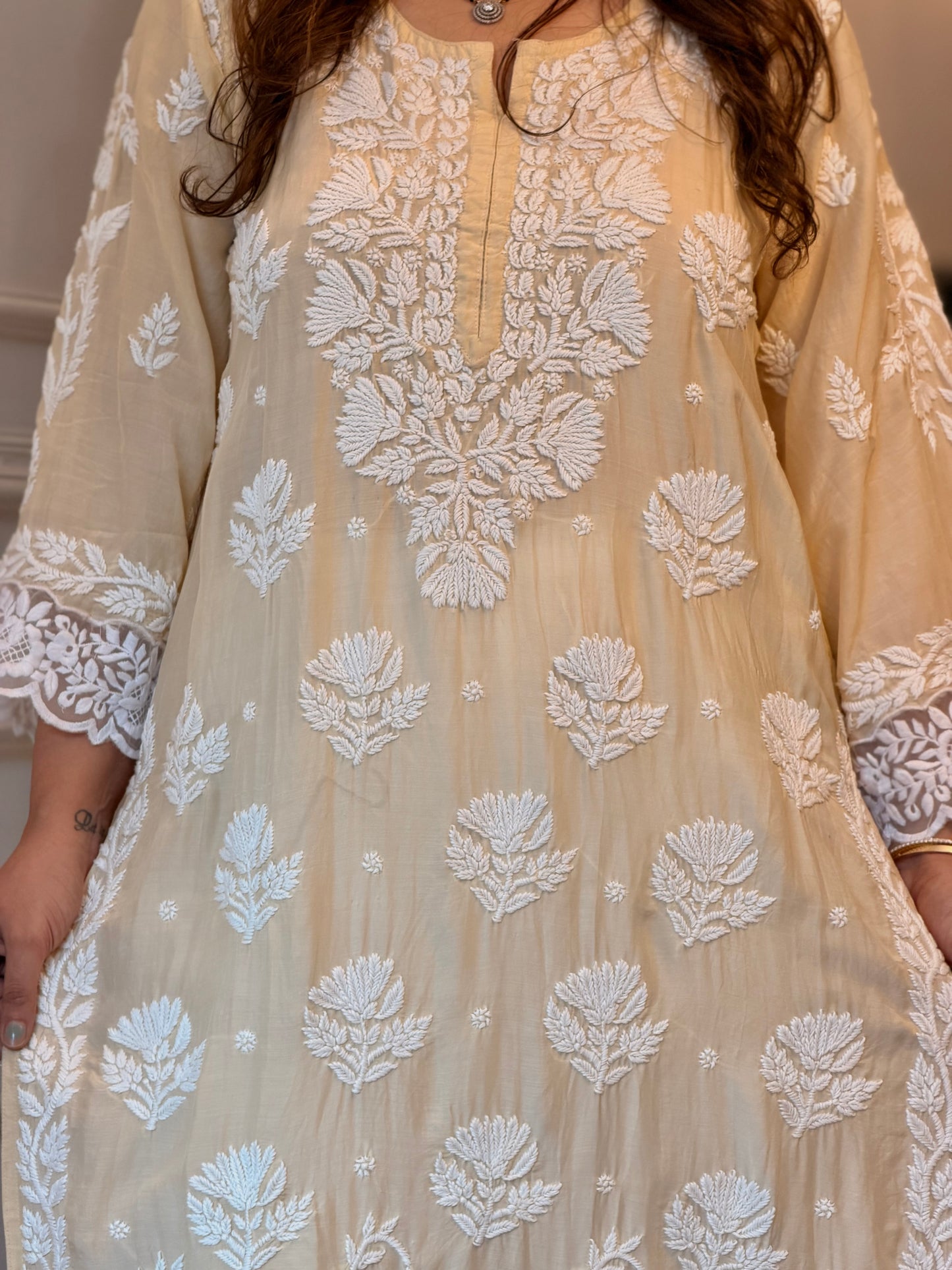 Hand embroidered 6D Chikankari Kurta | Mul Chanderi | Ivory