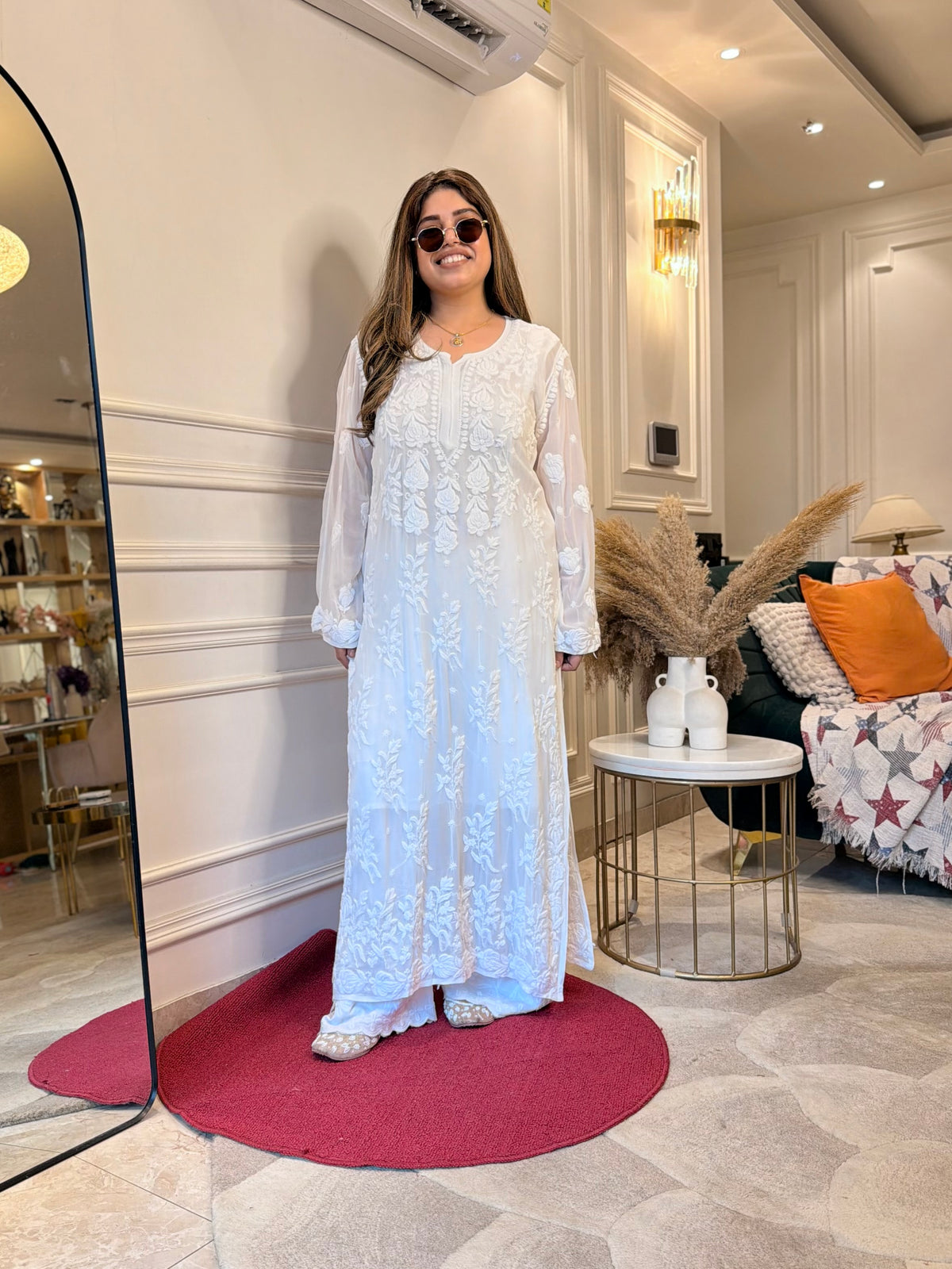 Hand Embroidered 3DChikankari Kurta  | Viscose | White