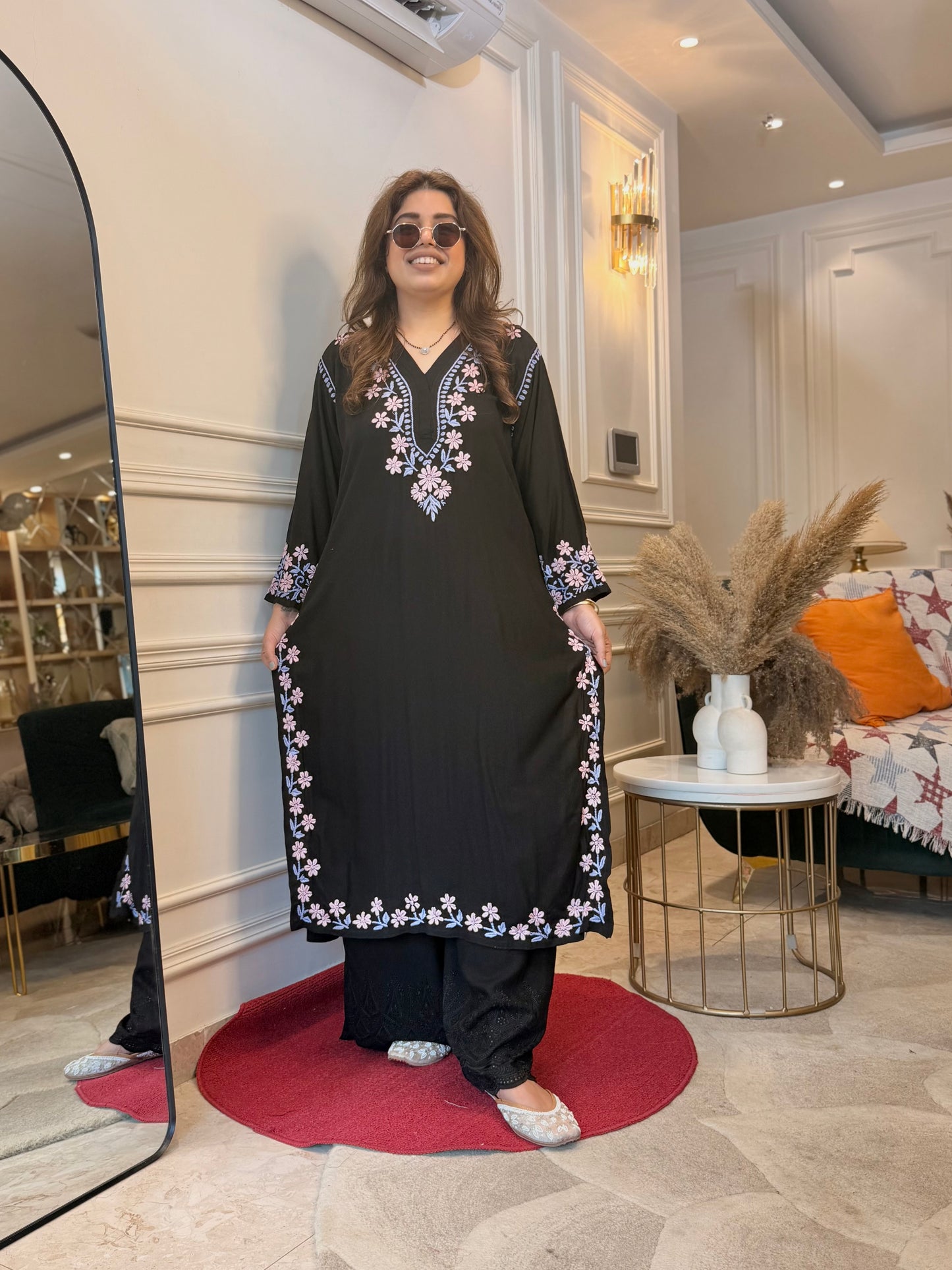 Hand Embroidered 3D Chikankari Kurta | Modal | Black with Purple Pink
