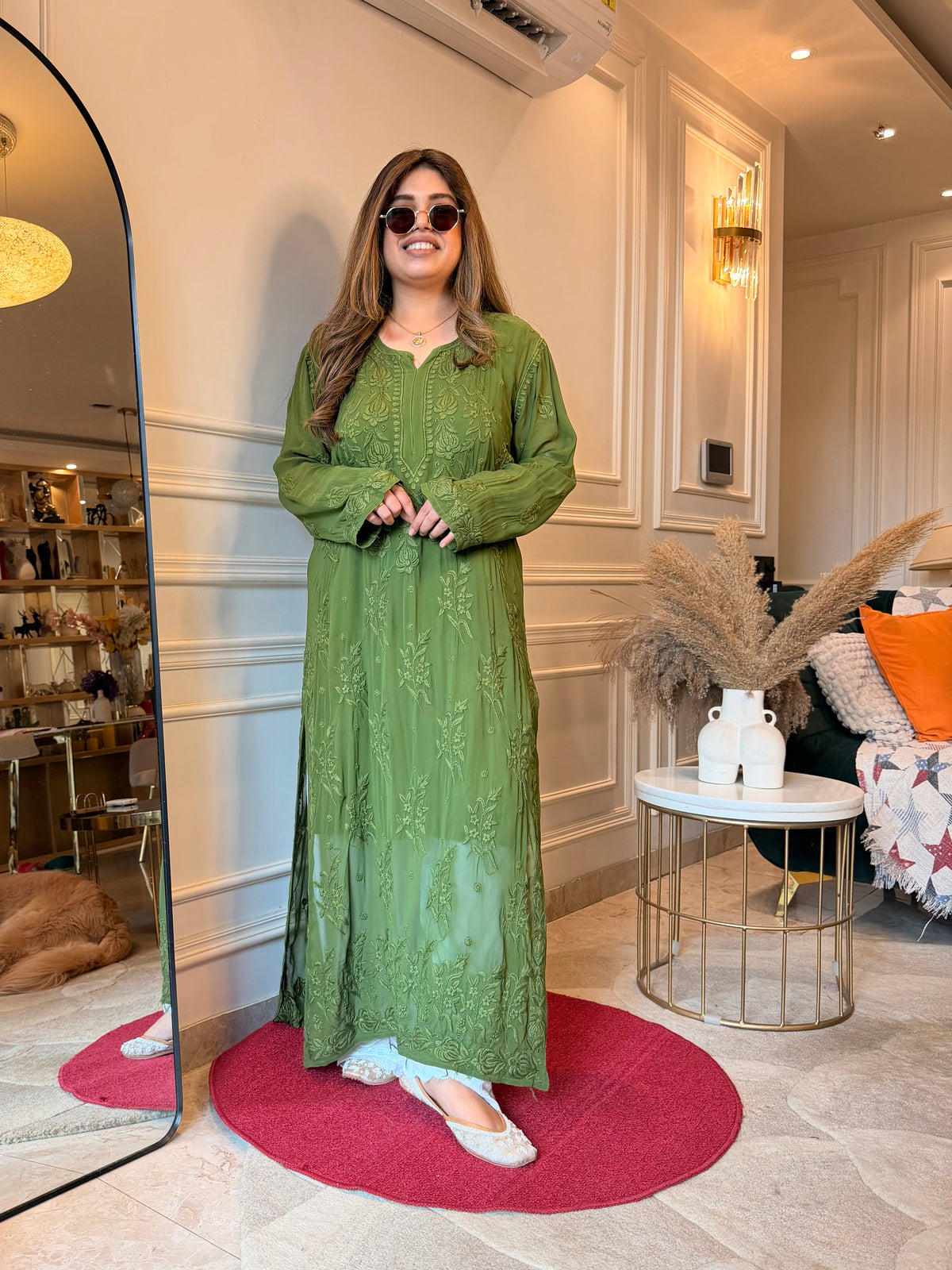 Hand Embroidered 3DChikankari Kurta  | Viscose | Green