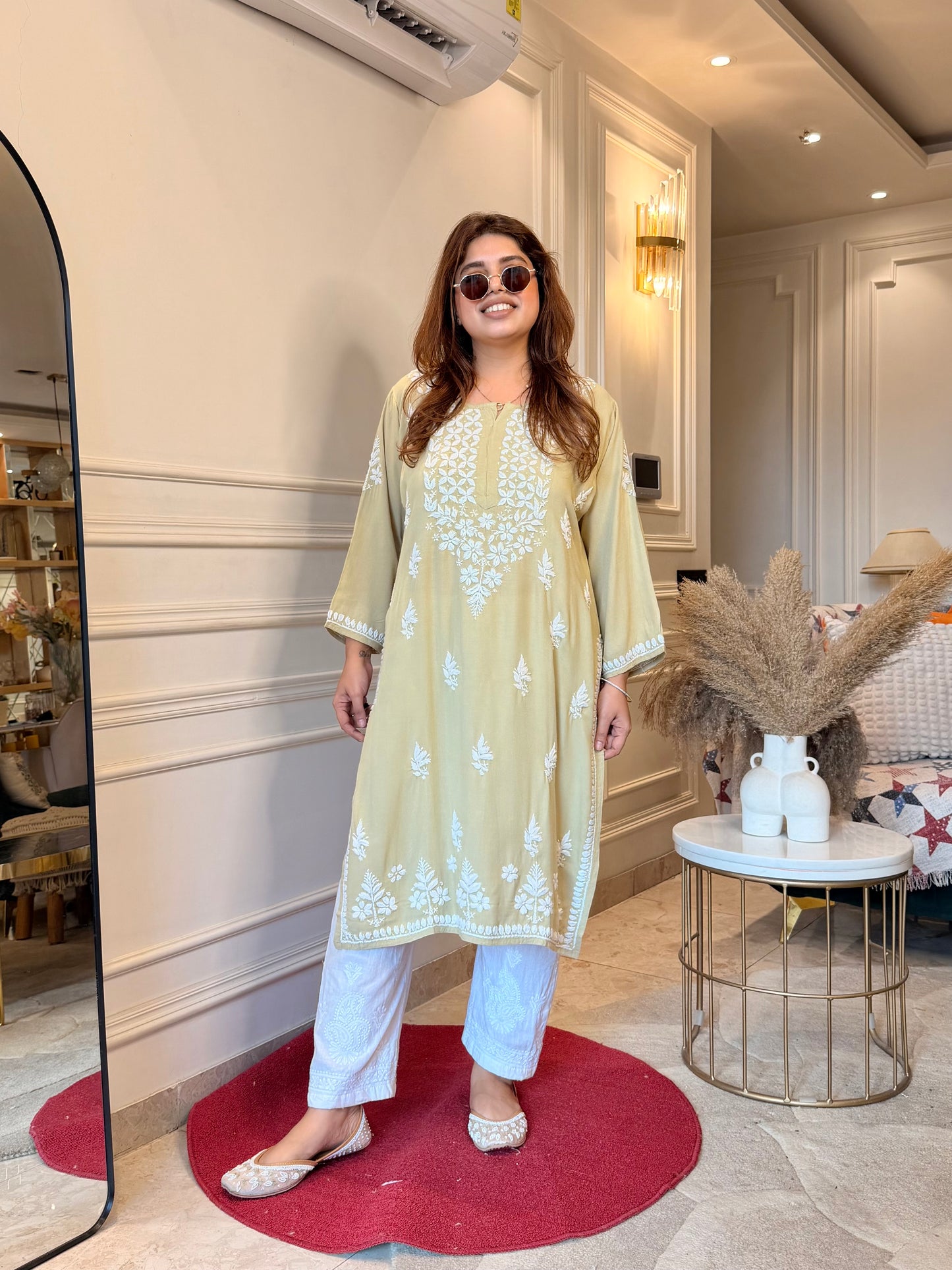 Hand Embroidered Chikankari Kurta | Modal | Olive