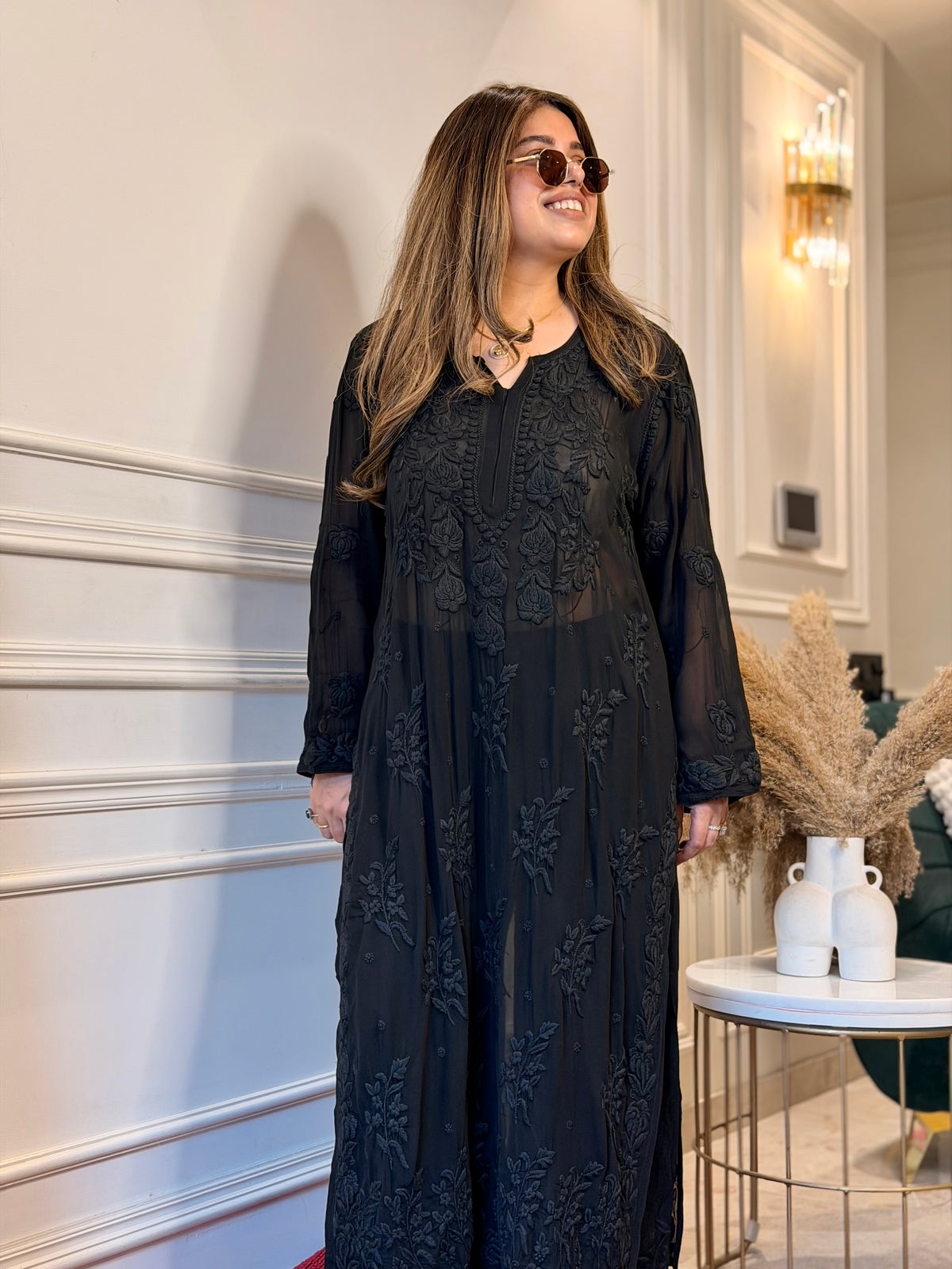 Hand Embroidered 3DChikankari Kurta  | Viscose | Black
