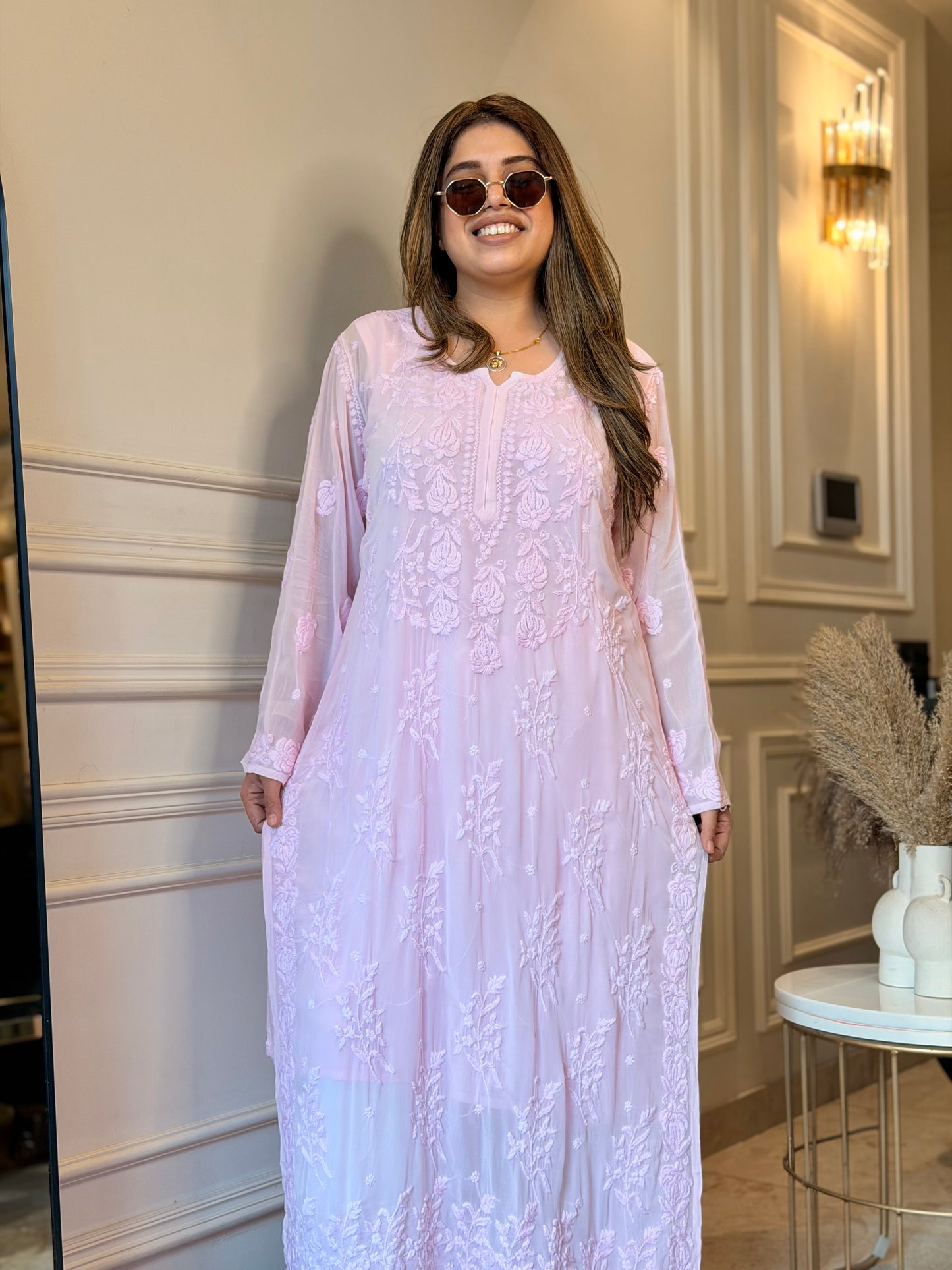 Hand Embroidered 3DChikankari Kurta  | Viscose | Pink