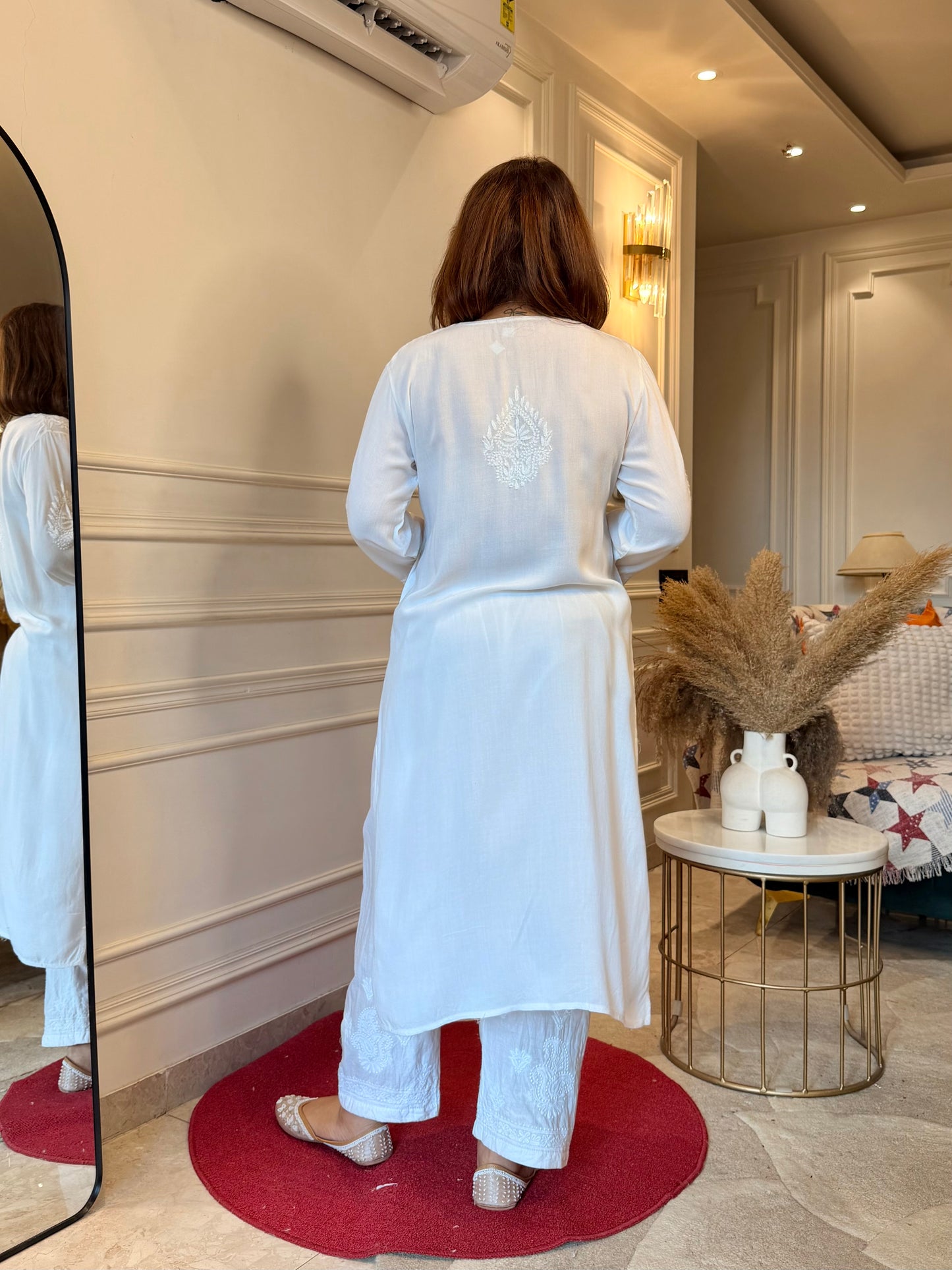 Hand Embroidered Chikankari Kurta | Modal | White