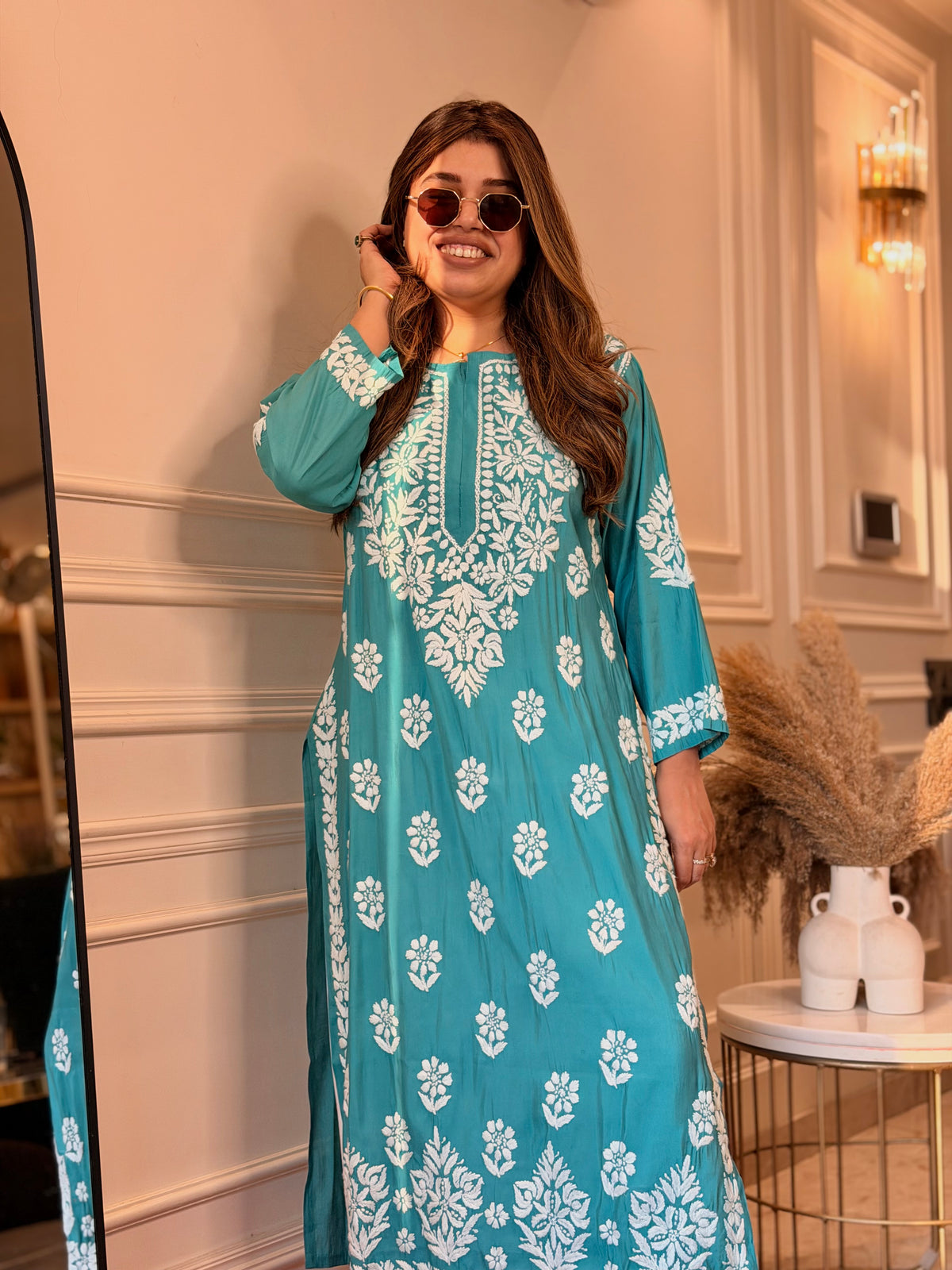 Hand Embroidered 3D Chikankari Kurta | Mul Chanderi | Frozi