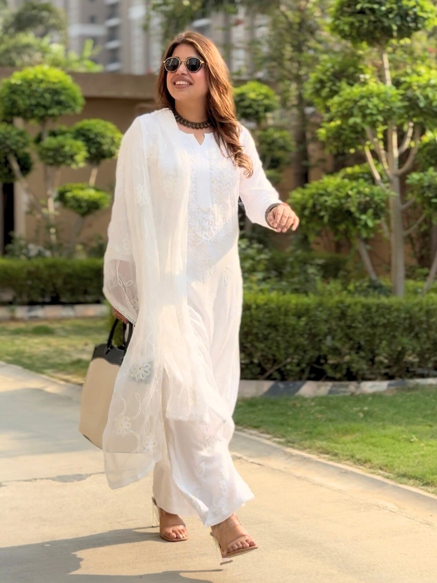 White Chicken Kari 3 Piece Suit