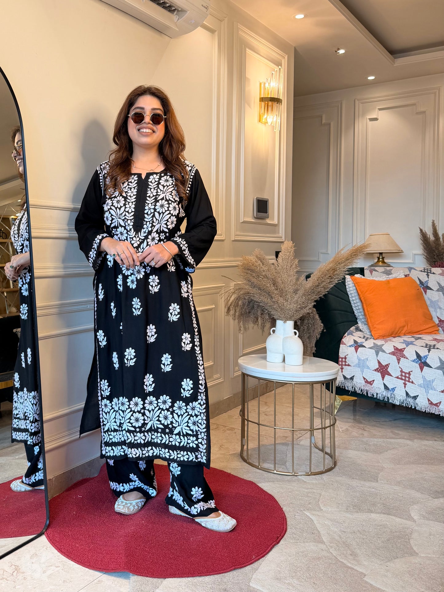 Hand Embroidered Chikankari Kurta set | Modal | Black with with embroidery