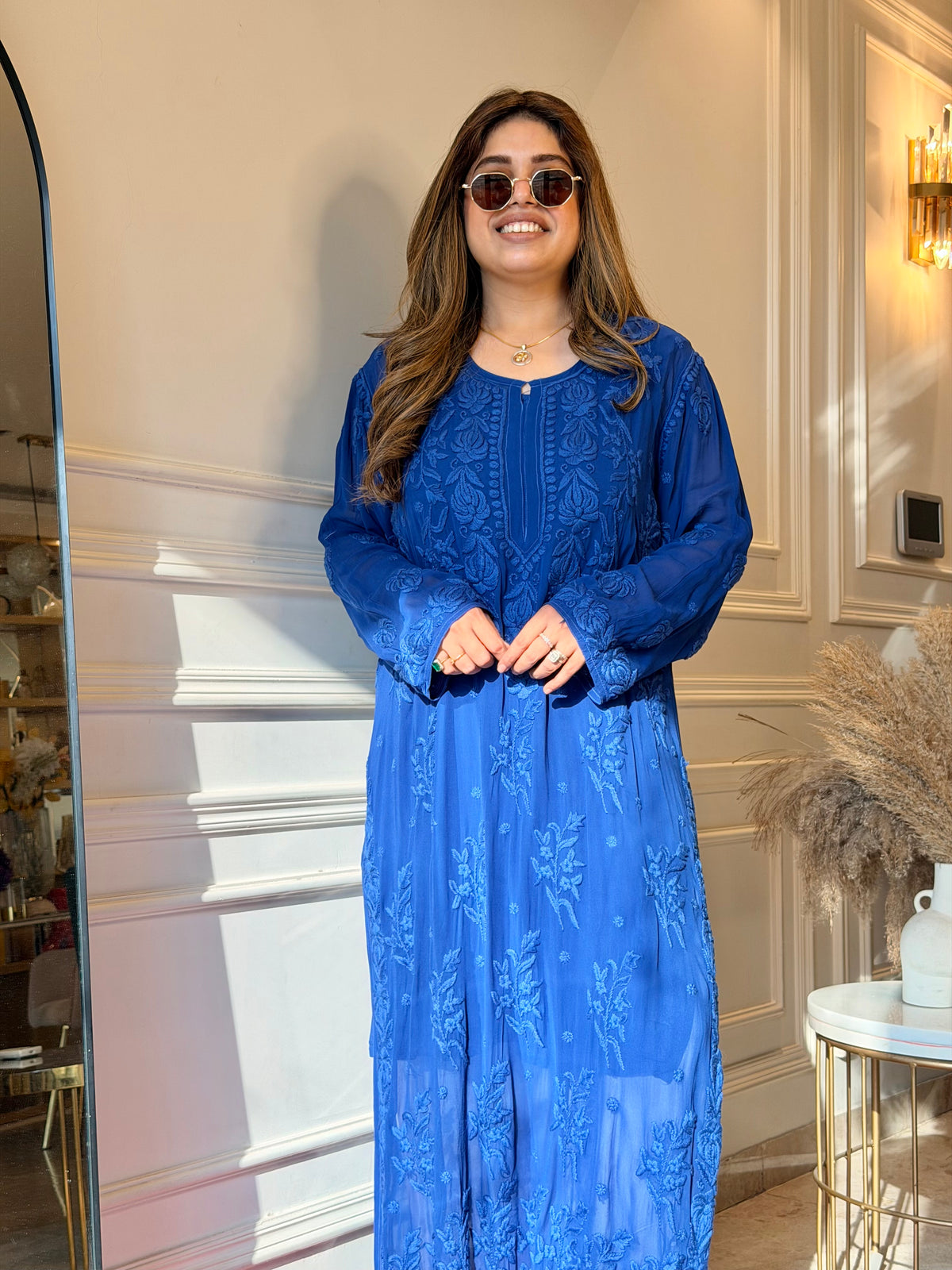 Hand Embroidered 3DChikankari Kurta  | Viscose | Royal Blue