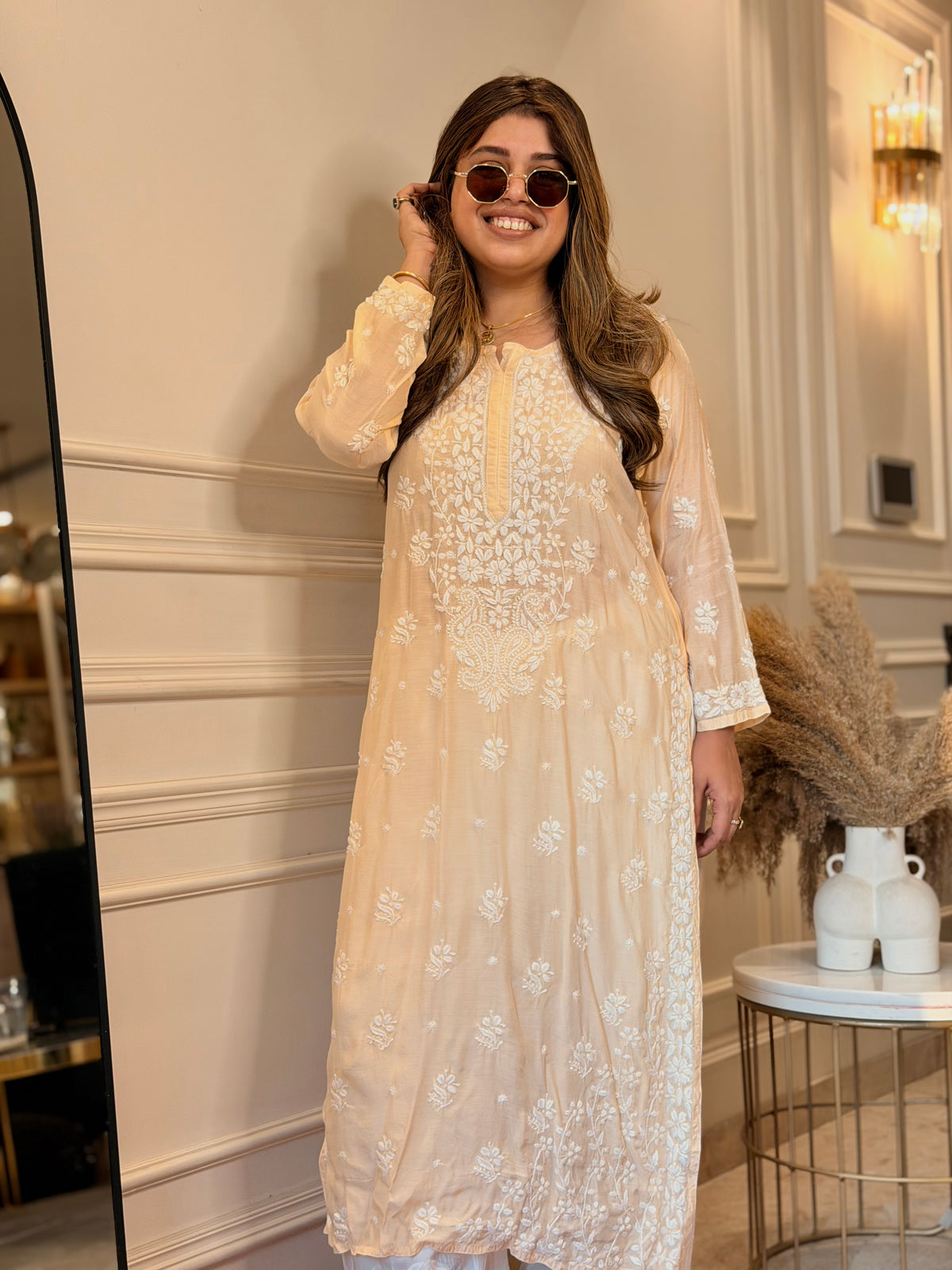 Hand Embroidered 3D Chikankari Kurta | Mul Chanderi | Ivory