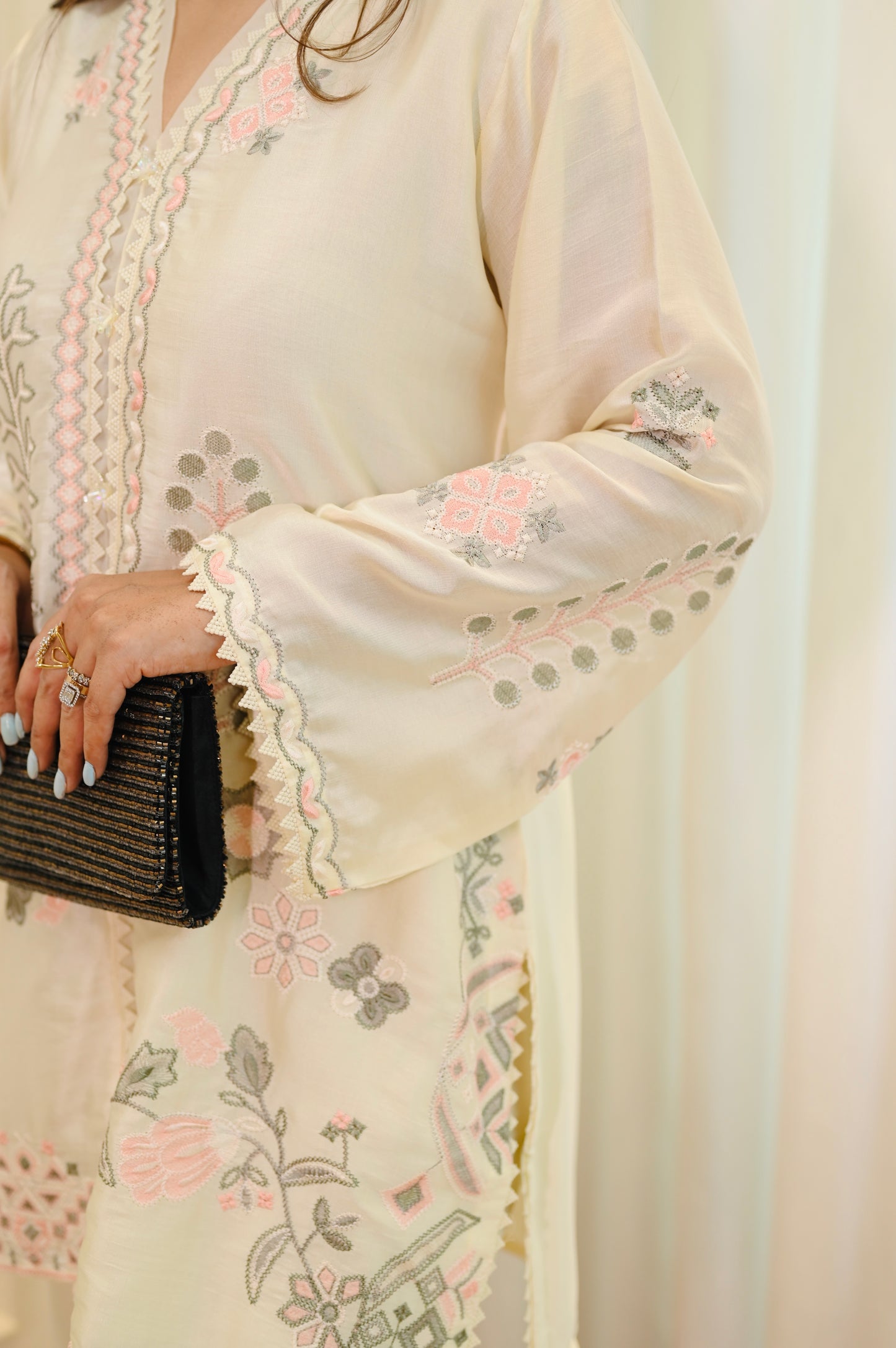 Exclusive Ivory Cordset | Sizes M to 3XL