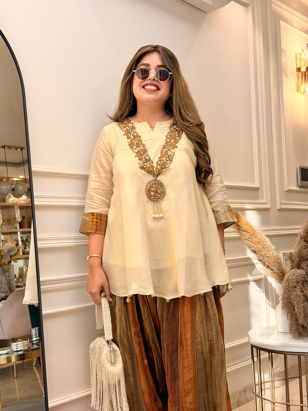 Exclusive Farshi Kurta Set
