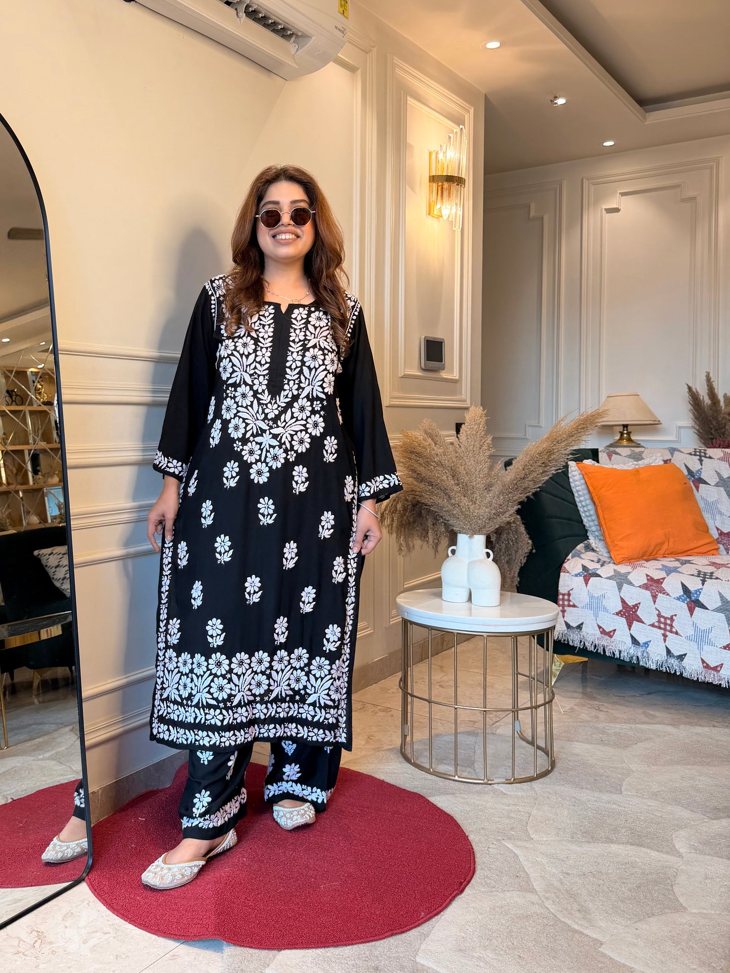 Hand Embroidered Chikankari Kurta set | Modal | Black with with embroidery