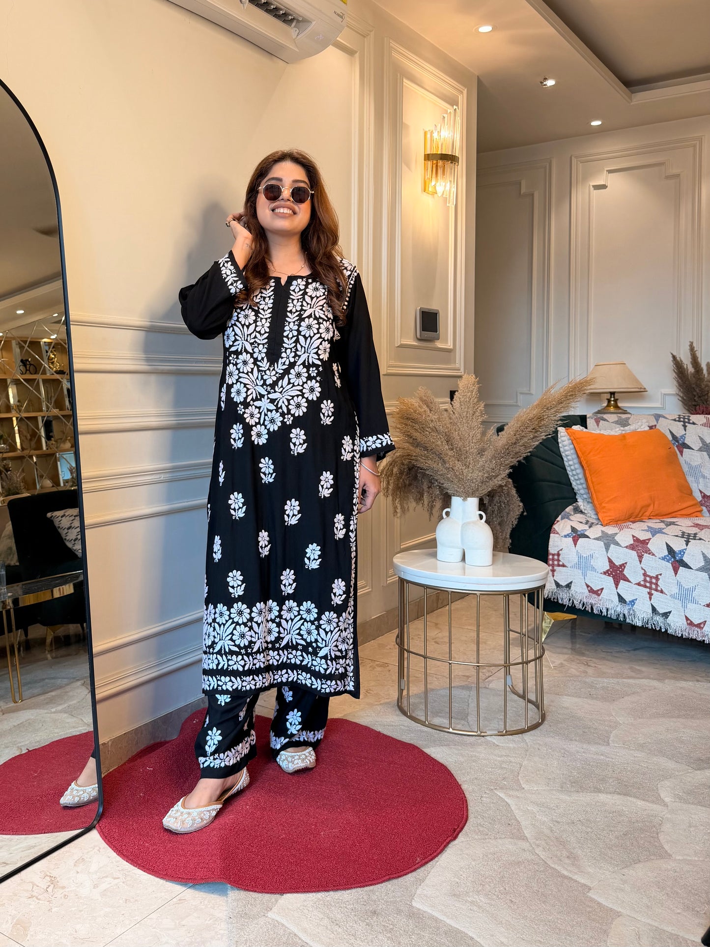 Hand Embroidered Chikankari Kurta set | Modal | Black with with embroidery