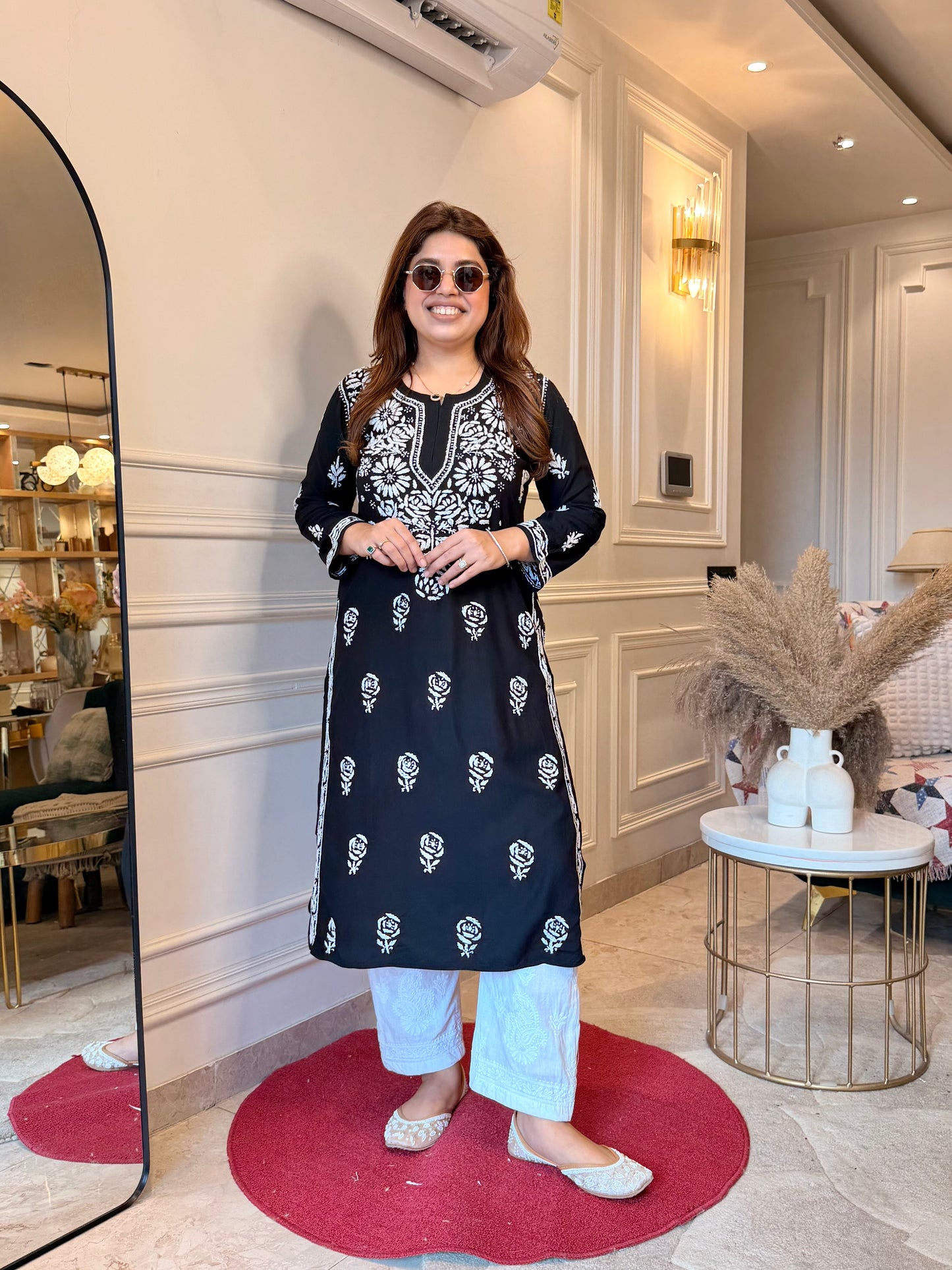 Hand Embroidered Chikankari Kurta | Modal | Black