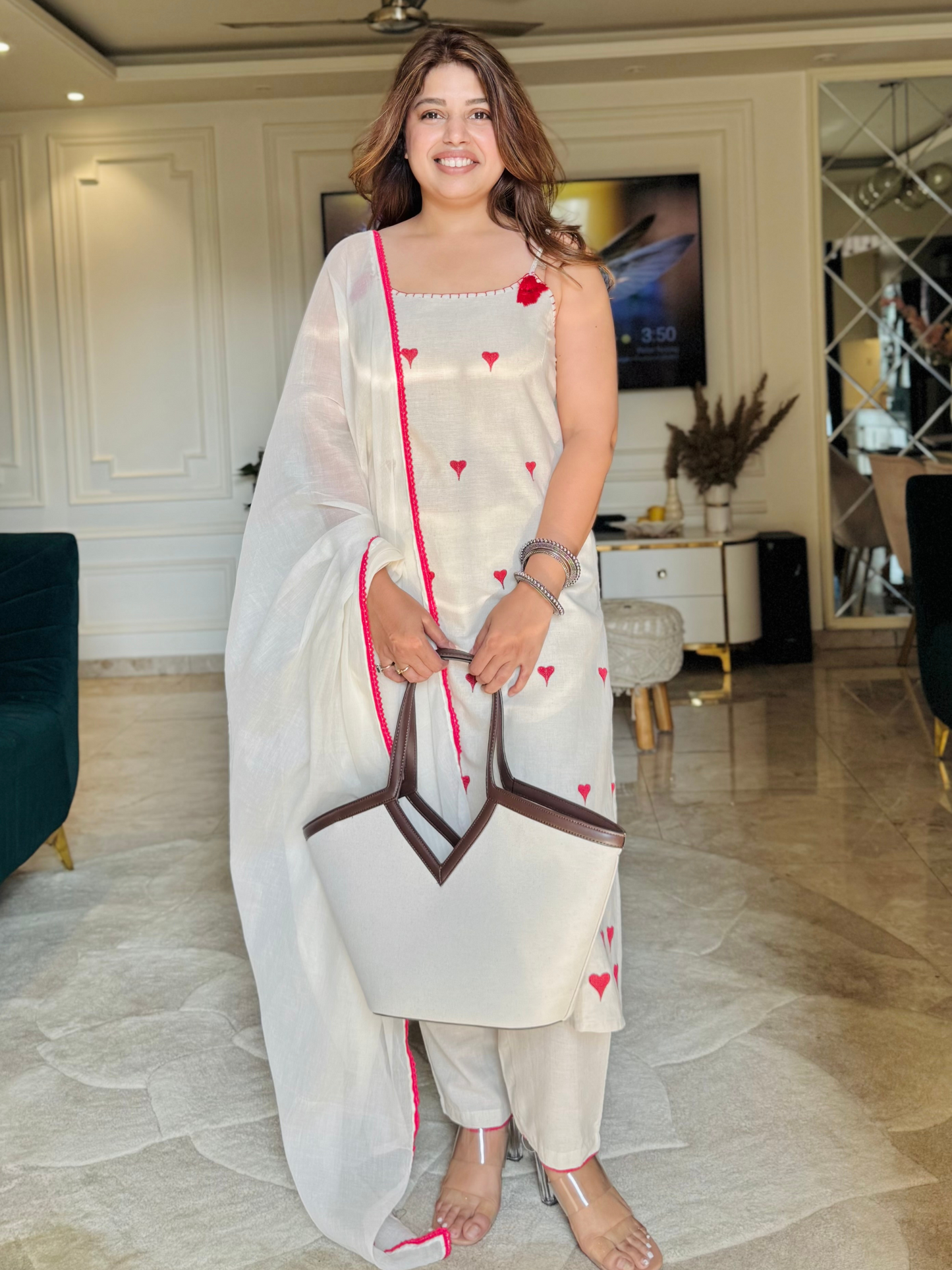 3-Piece Cotton Sleeveless Suit – Heart Print with Dupatta