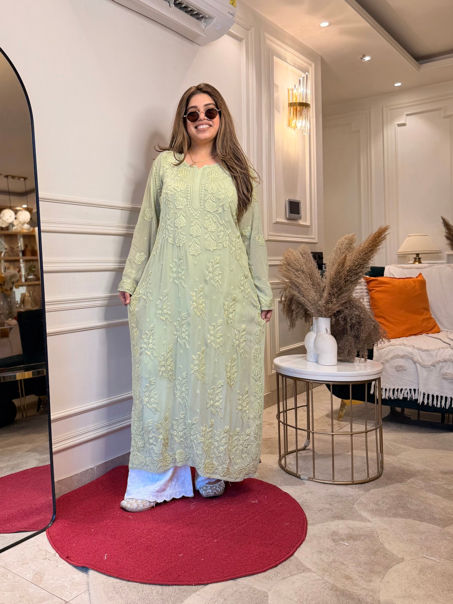 Hand Embroidered 3DChikankari Kurta  | Viscose | Olive Green