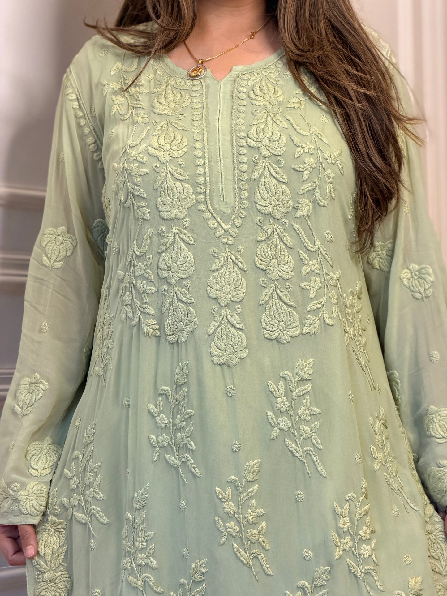 Hand Embroidered 3DChikankari Kurta  | Viscose | Olive Green
