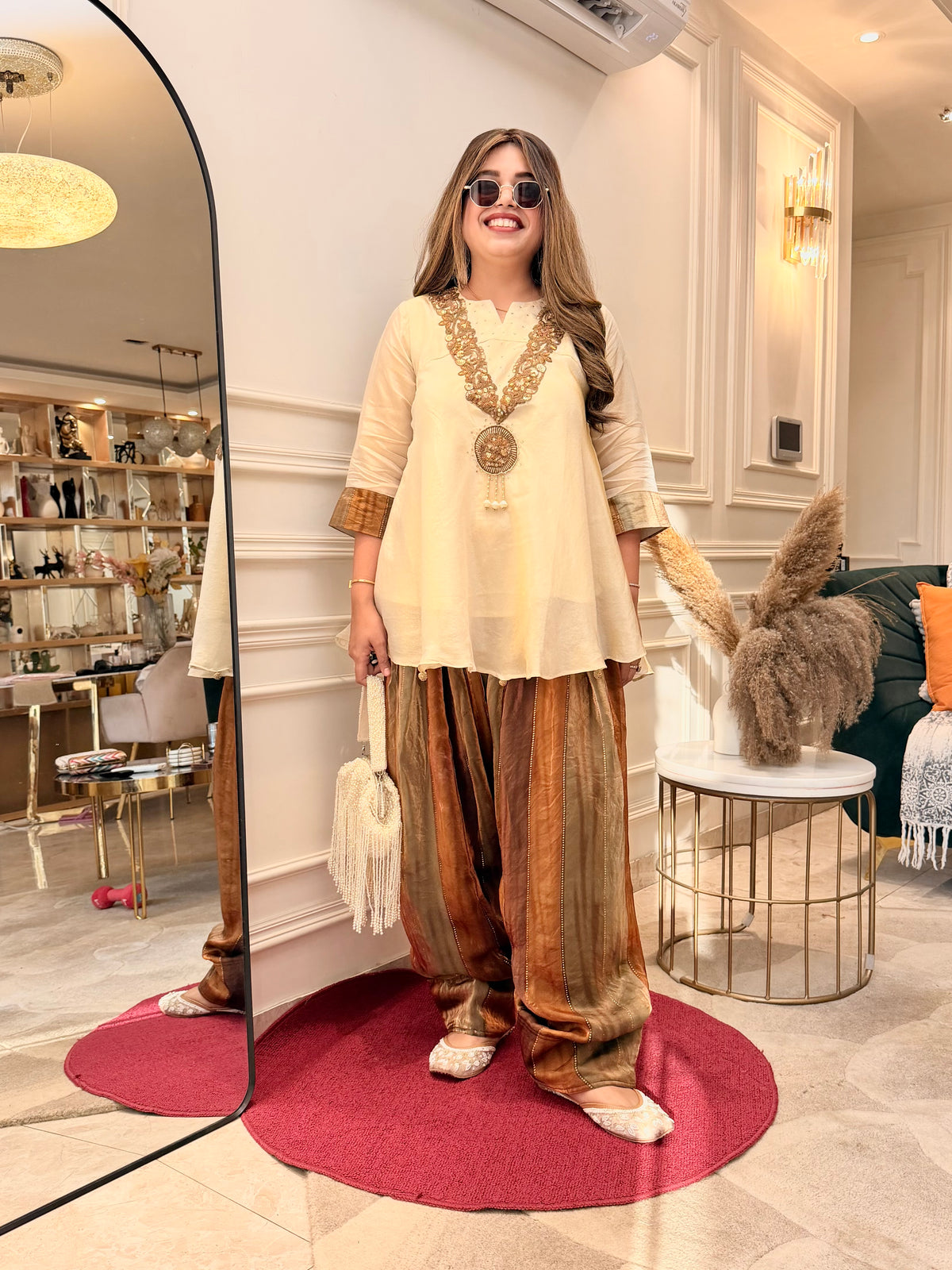 Exclusive Farshi Kurta Set