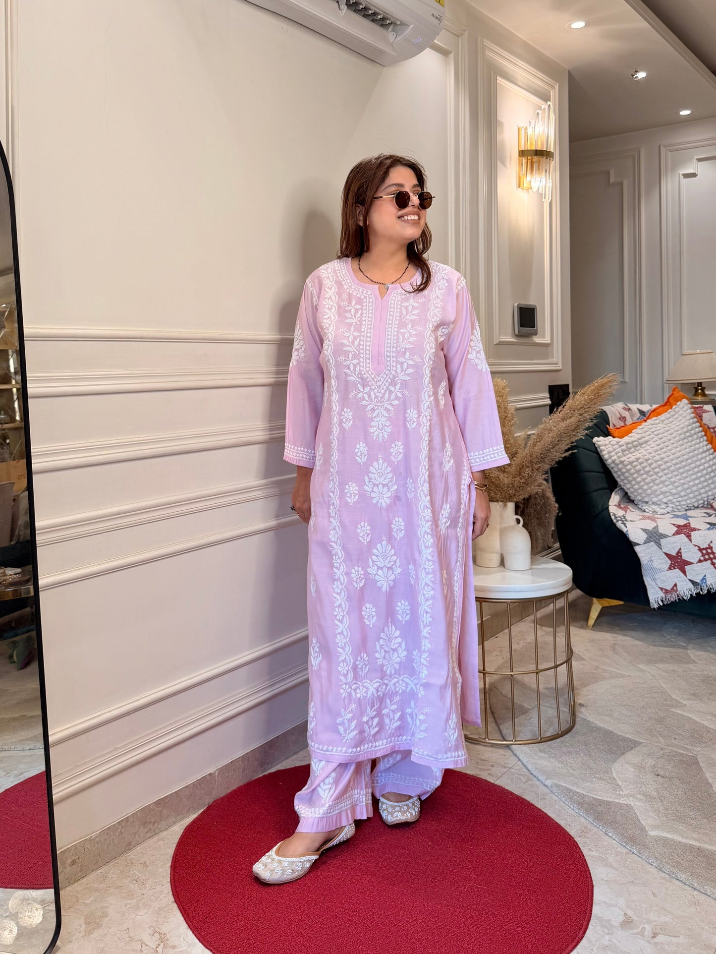 Hand Embroidered Chikankari Kurta Set - Baby Pink