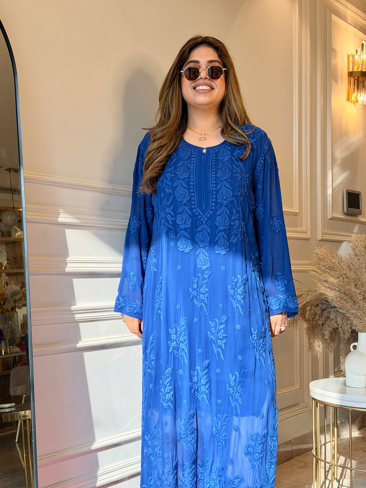 Hand Embroidered 3DChikankari Kurta  | Viscose | Royal Blue