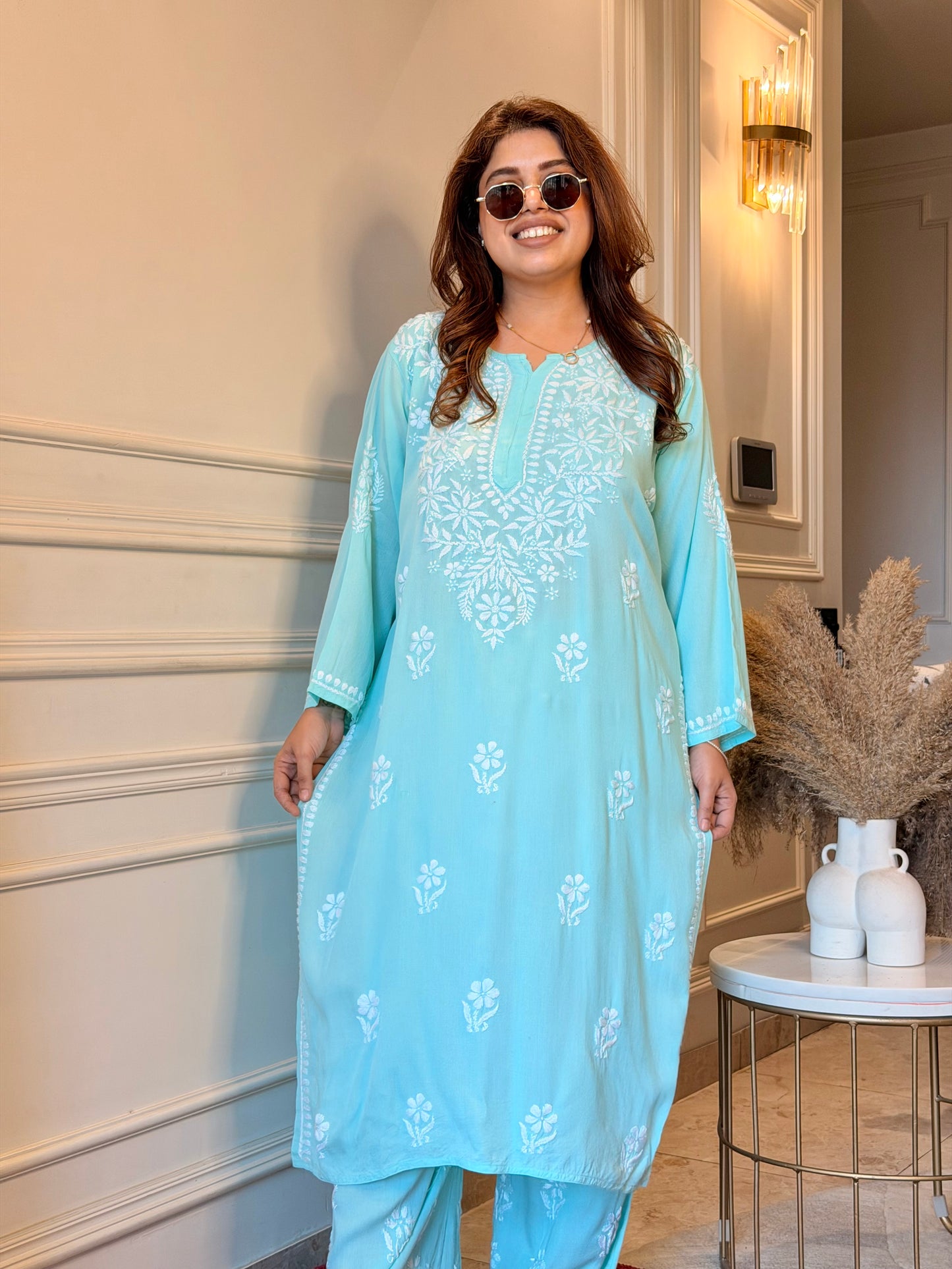 Hand Embroidered Chikankari Kurta set | Modal | Frozi