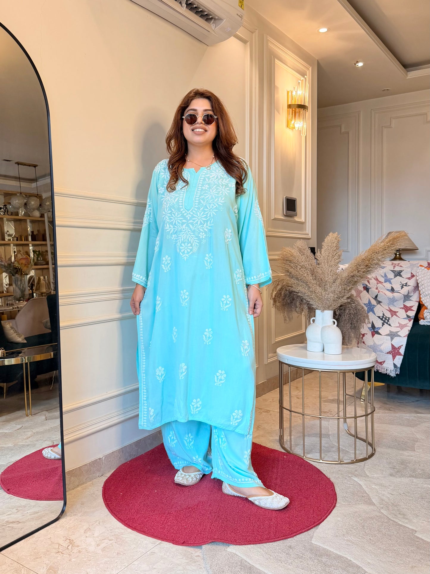 Hand Embroidered Chikankari Kurta set | Modal | Frozi