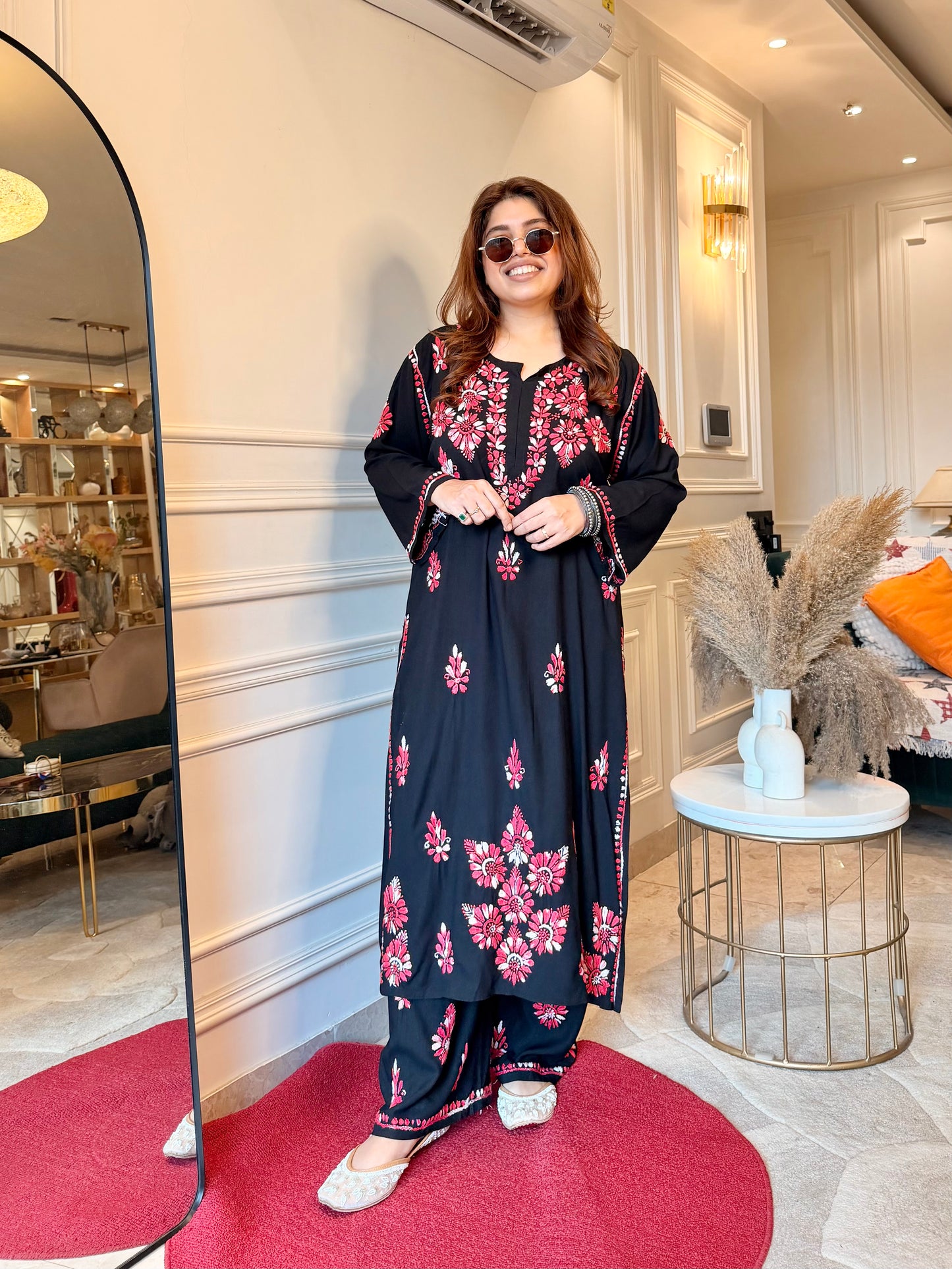 Hand Embroidered Chikankari Kurta Set - Black with Red