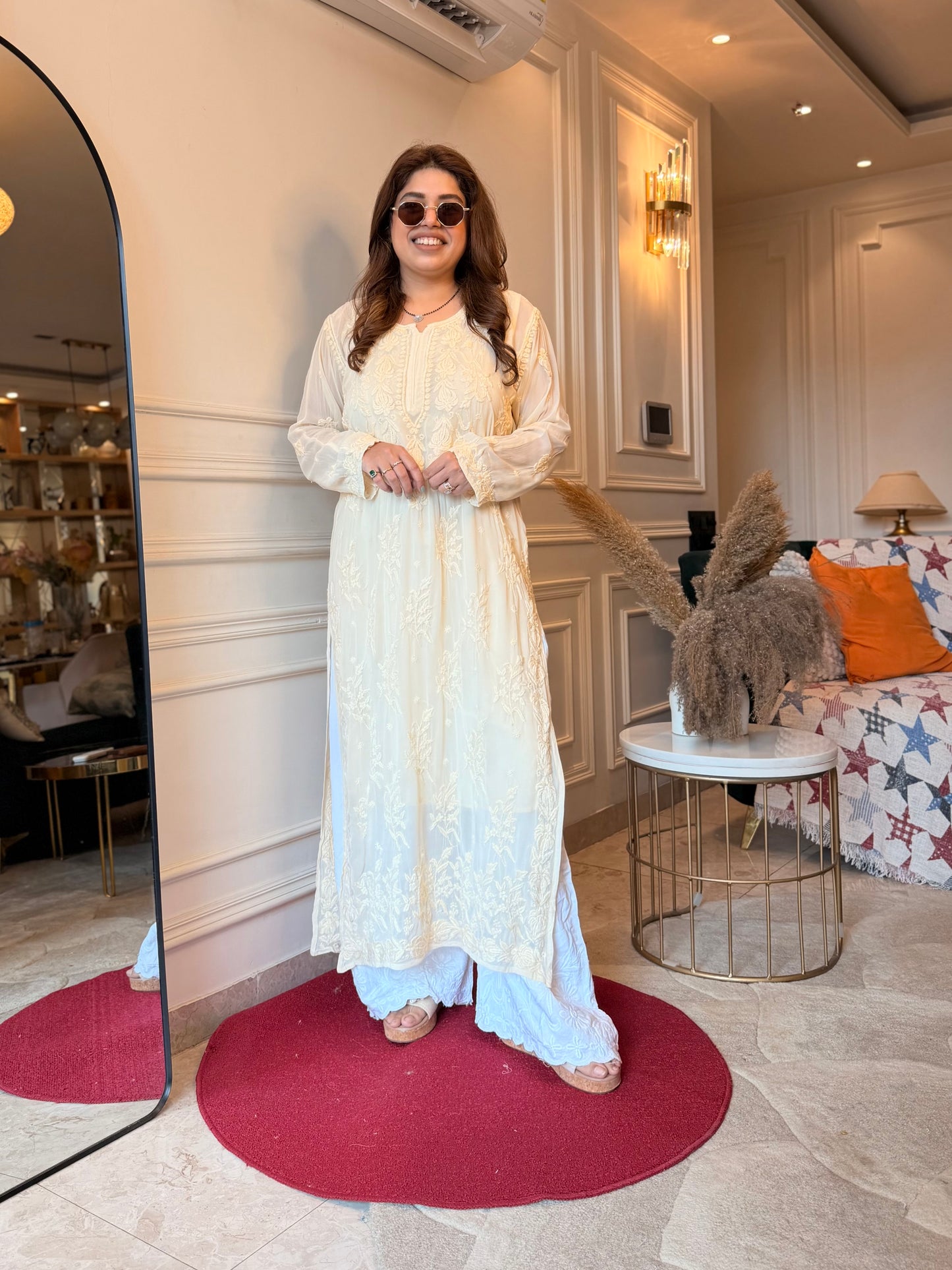 Hand Embroidered 3DChikankari Kurta  | Viscose | Ivory