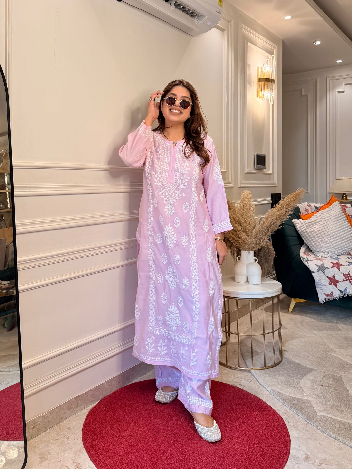 Hand Embroidered Chikankari Kurta Set - Baby Pink