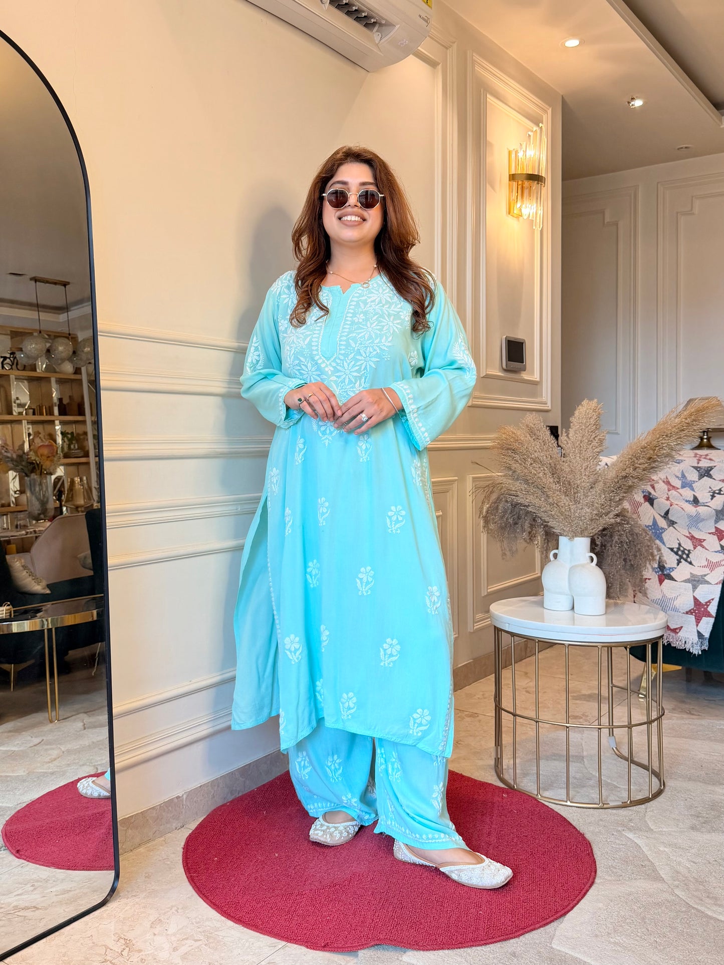 Hand Embroidered Chikankari Kurta set | Modal | Frozi