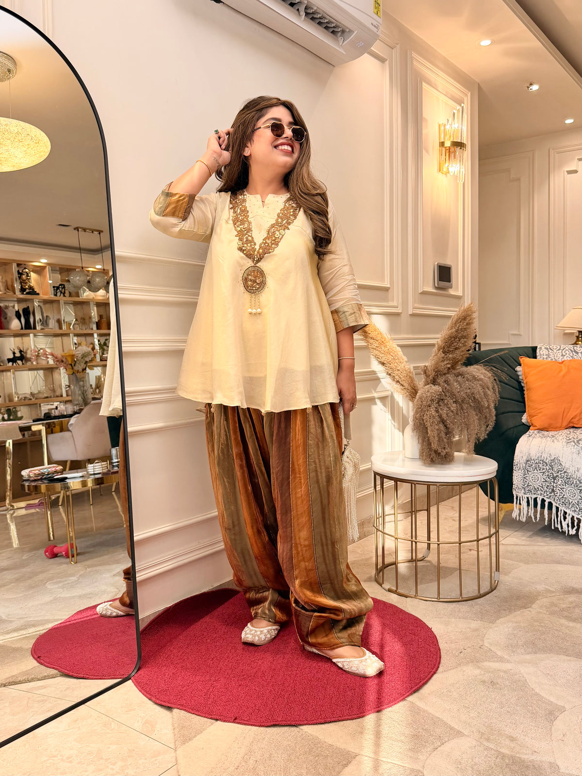 Exclusive Farshi Kurta Set